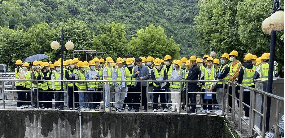 水環(huán)境公司鎮(zhèn)安污水處理廠迎來商洛學院大學生參觀學習